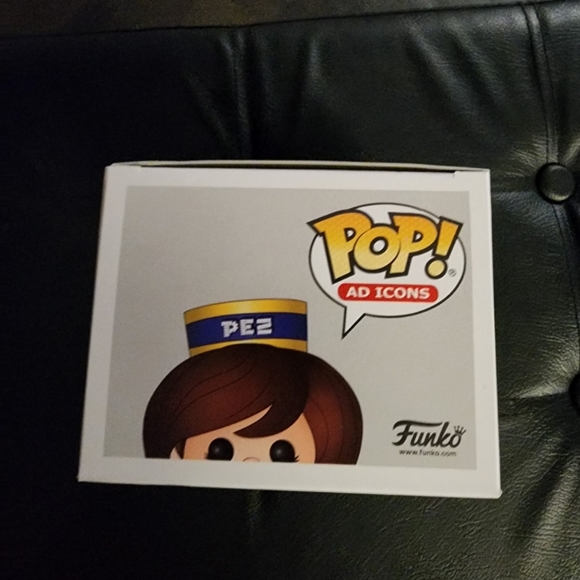 PEZ Girl Funko Pop Collectible - Picture 7 of 8